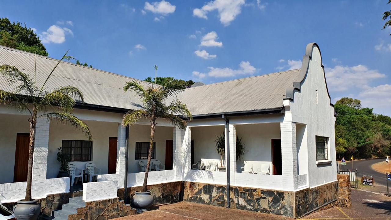 Lake Motel Hartbeespoort Exterior photo